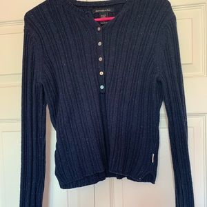 Abercrombie & Fitch Sweater